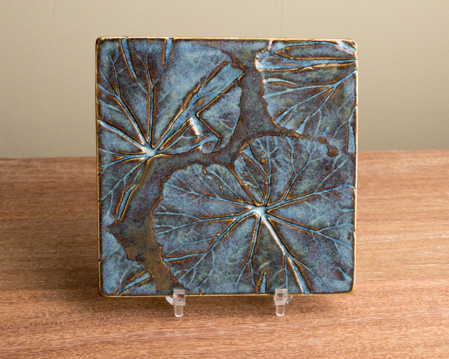 Leaf Motif