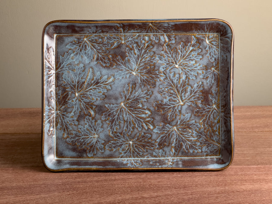 Leaf Motif Medium Platter 10" Blue Rutile